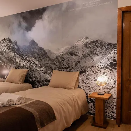 Casal Dos Netos * Penhas da Saúde