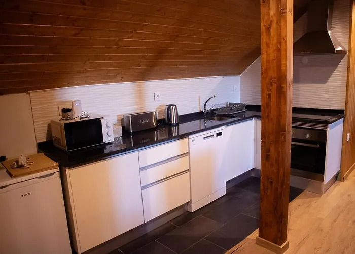 Casal Dos Netos Апартаменты