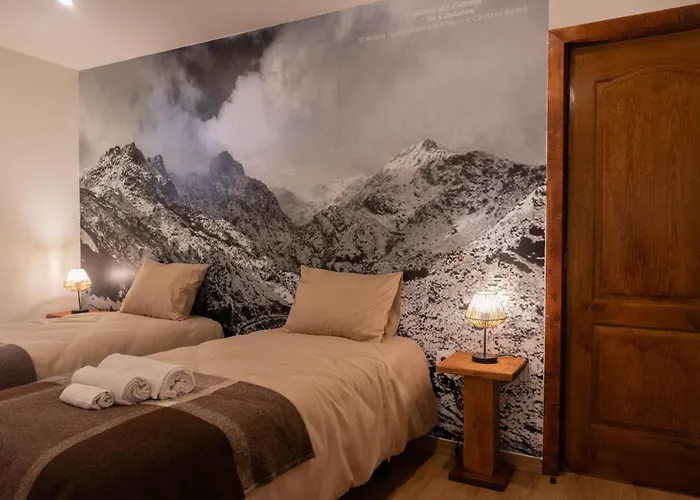 Casal Dos Netos * Penhas da Saúde